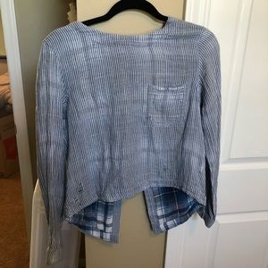 Long sleeve top